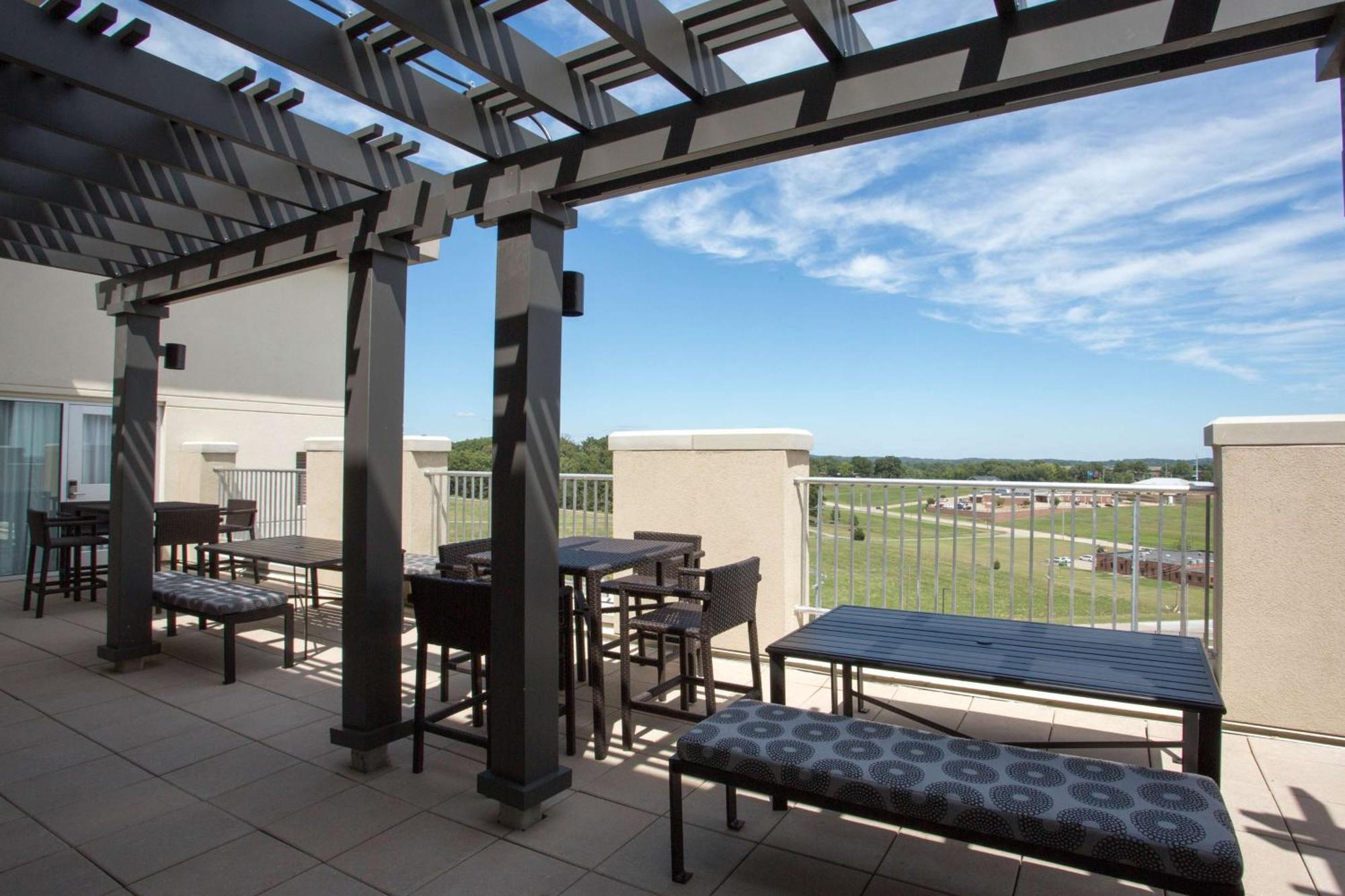 Drury Plaza Hotel Cape Girardeau Conference Center Exterior photo